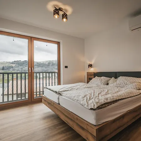 Brje With Seasonal Pool בית נופש