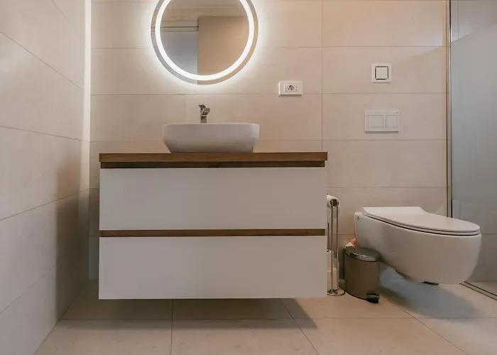 Brje With Seasonal Pool *