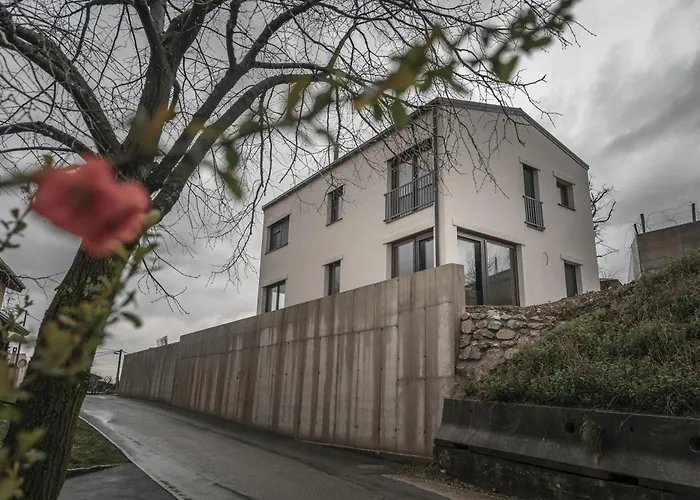 Prázdninový dům Brje With Seasonal Pool *