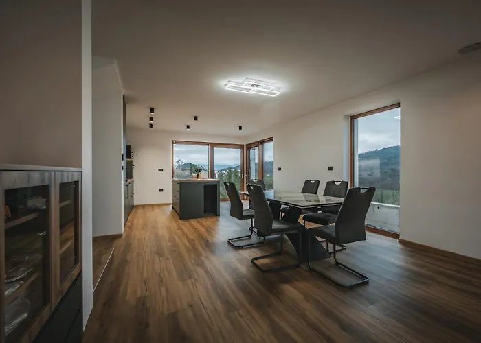 Brje With Seasonal Pool * Dobravlje