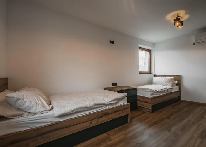 Dom wakacyjny Brje With Seasonal Pool *