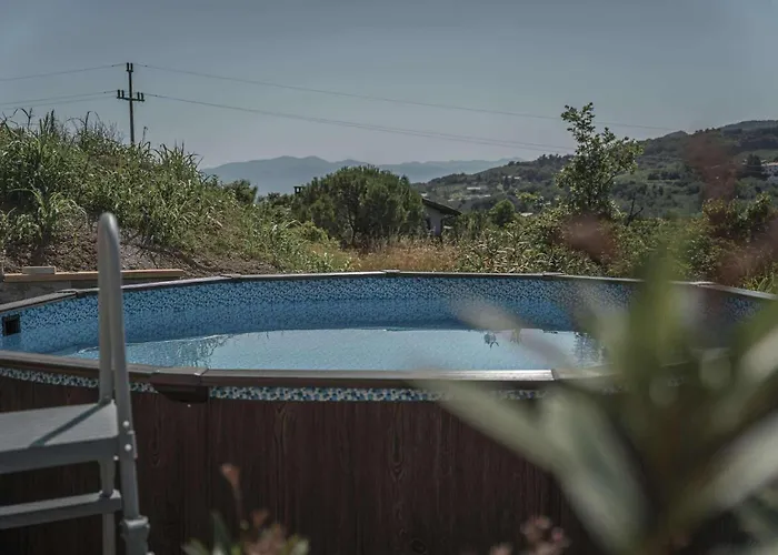 Casa vacanze Brje With Seasonal Pool